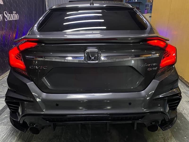 Honda Civic Oriel 2020 6