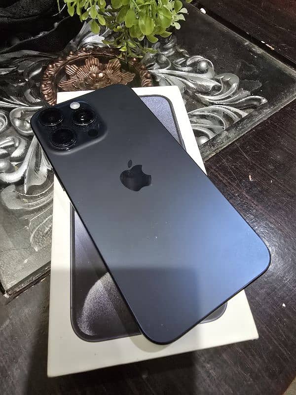 iPhone 15 Pro Max – 256GB (Non-PTA) – 10/10 Condition 1