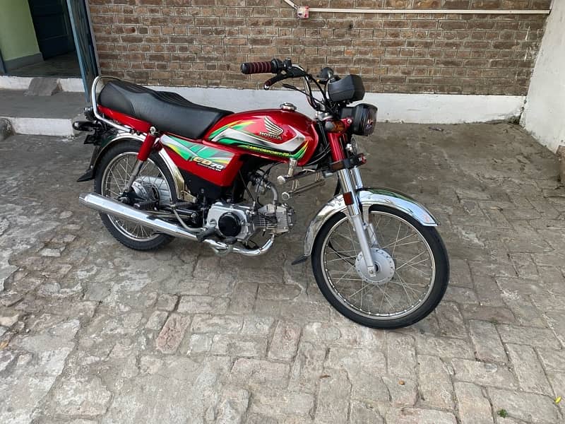 Honda 70 21/22 Model In Lush Condition 1