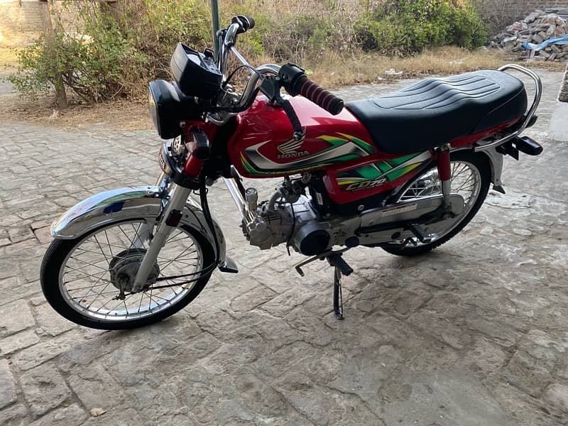 Honda 70 21/22 Model In Lush Condition 3