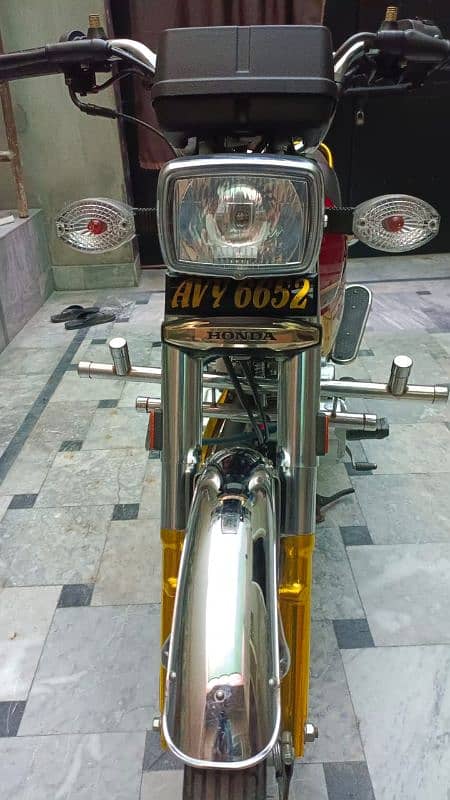 Honda CG125 Special edition self start 6