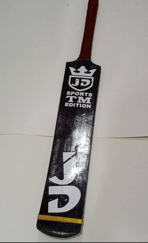 All types of Cricket Bats Available with Delivery 1