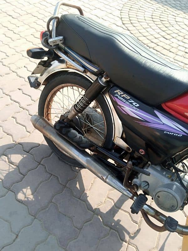 Good condition bike one hand used 3