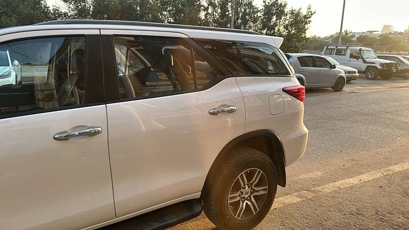 Toyota Fortuner G 2022 16