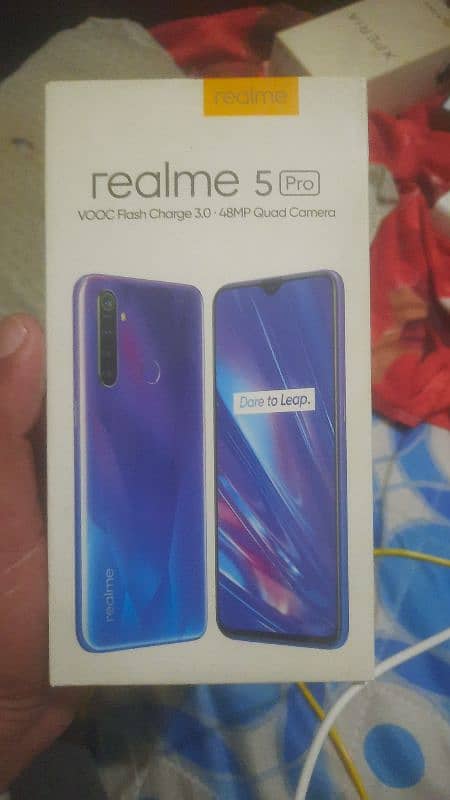 realme 5 pro 8/128gb single hand used complete box no open repaire 13