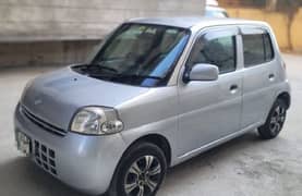 Daihatsu Esse 2011