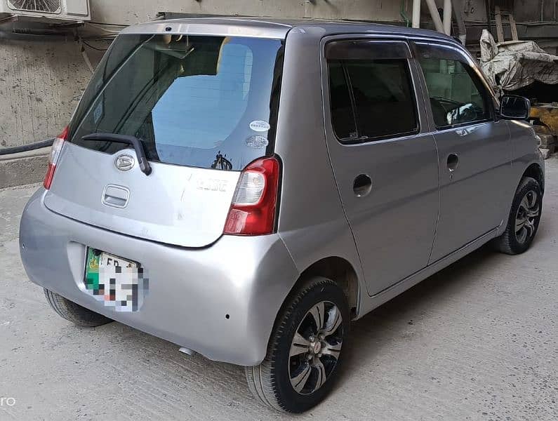 Daihatsu Esse 2011 3