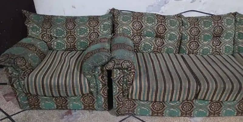 6 seater sofa set urgent sale 2