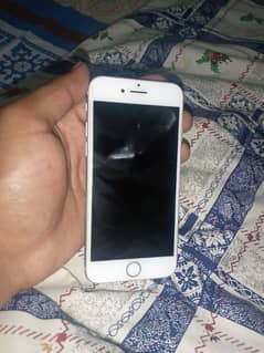 iPhone 7 Silver 32 GB NON PTA 8/10 Condition