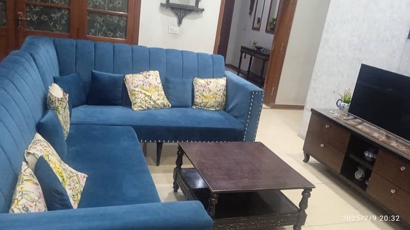 L shape Sofa Set with table 3