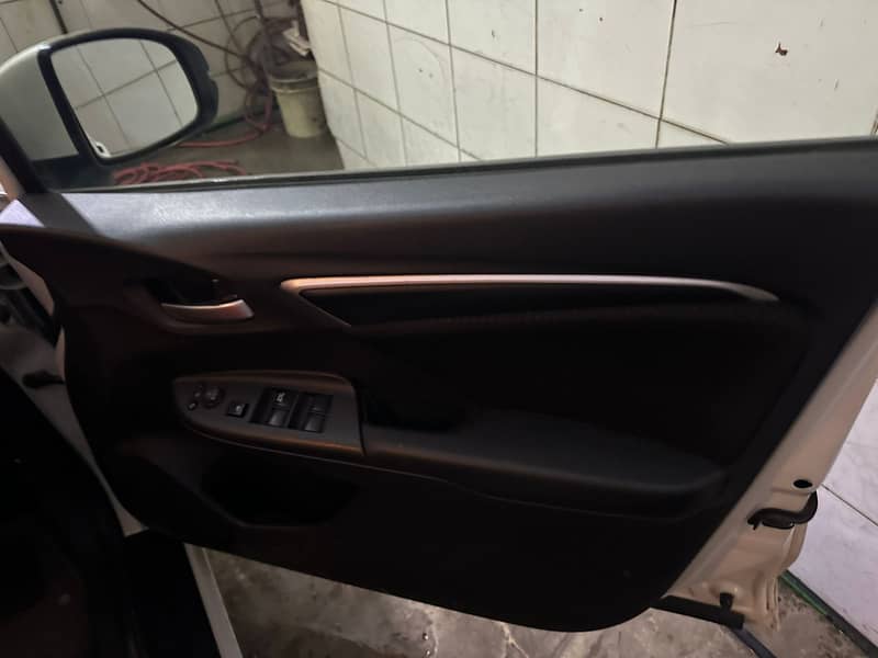 Honda Fit 2016 8