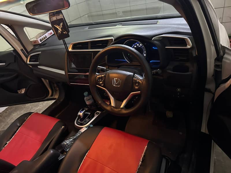 Honda Fit 2016 9