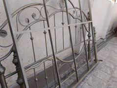 new iron bed