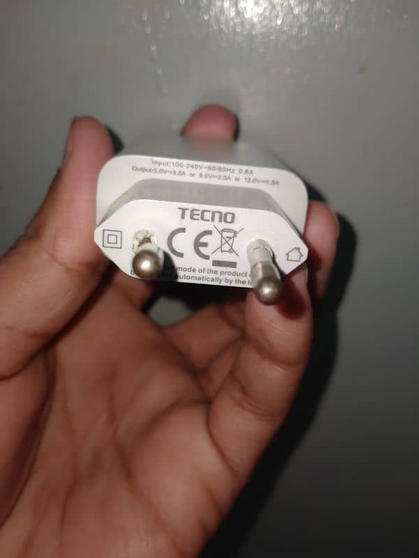 Fast Charger Tecno ( 12Watt Original ) 2