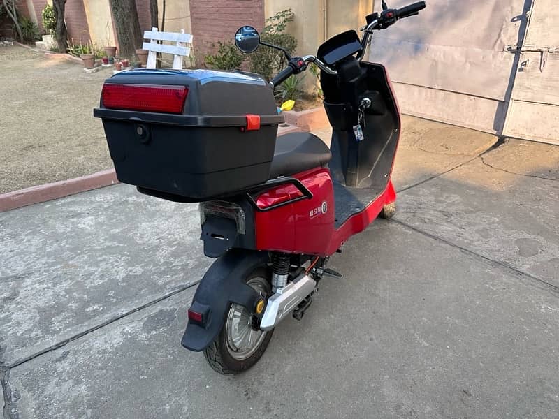 Imported Electric Scooty for sale 4