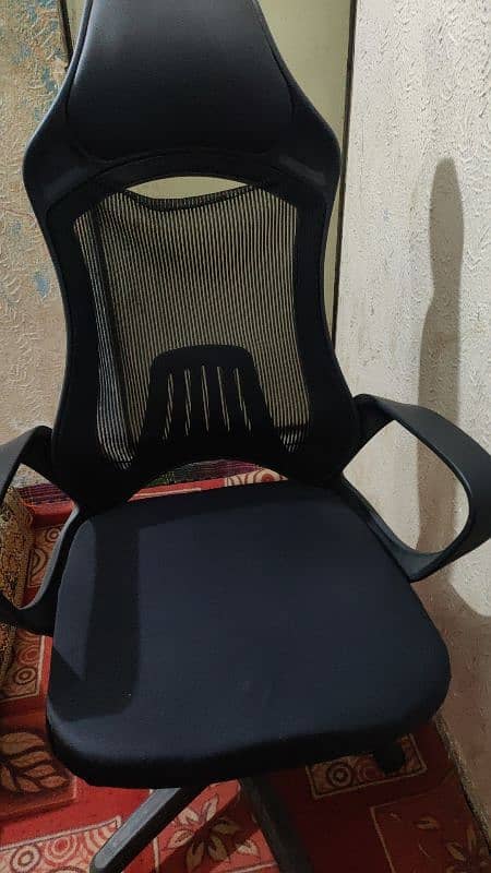 Chair good condition 1