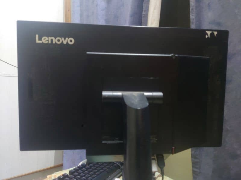 Lenovo 22 inch borderless gaming monitor 2