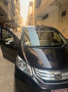 Honda Freed 2012