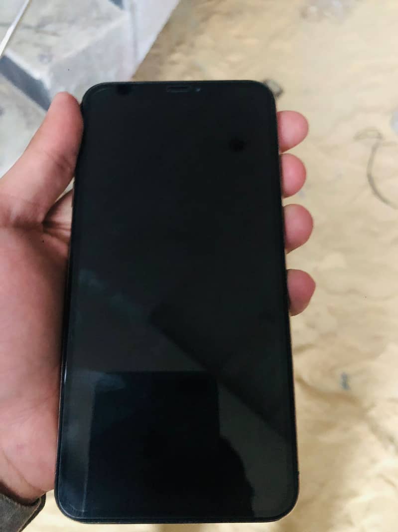 Iphone XS Max Official Pta Approved Full Okay Condition 2