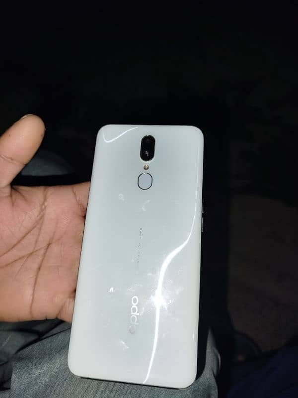 oppo F11 6