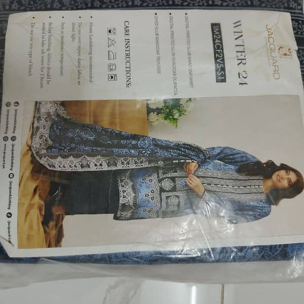 Blue khaddar three piece suit (unstitched) 3