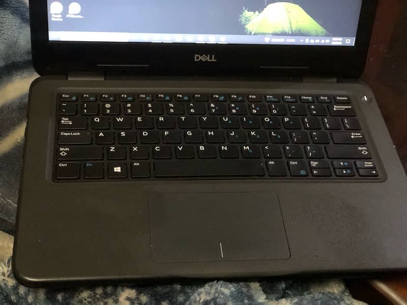 Dell Latitude 3300 core i3 7th Gen, DDR4 Ram, extra slim, 5