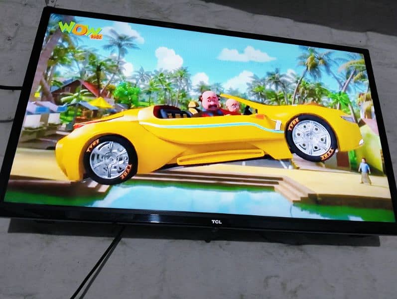 TCL 32" Original LCD With Box & Ramot 14