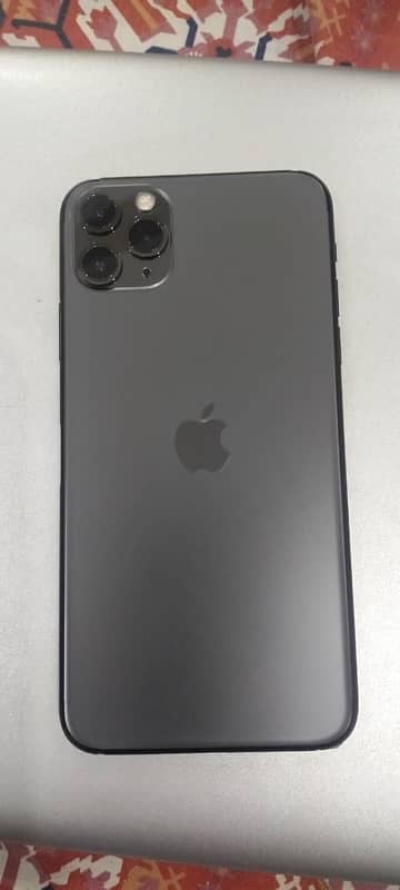 iphone 11 pro max 256gb Jv 10/10 condition,87% battery health 1