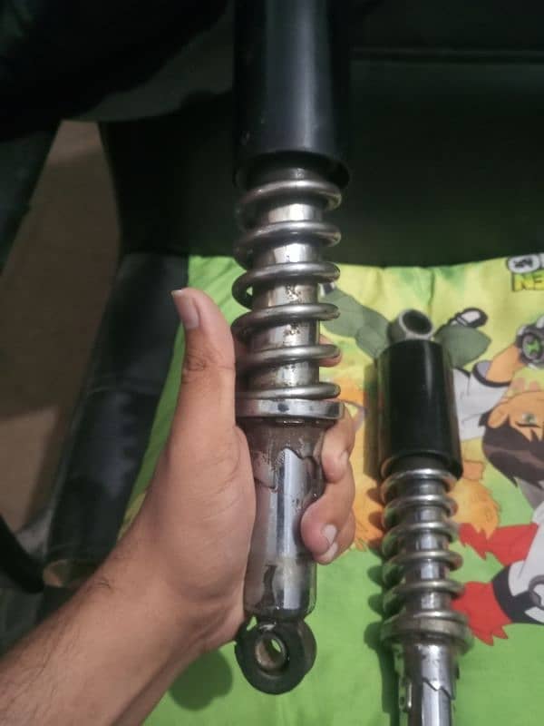 CD70 Genuine Shocks 2