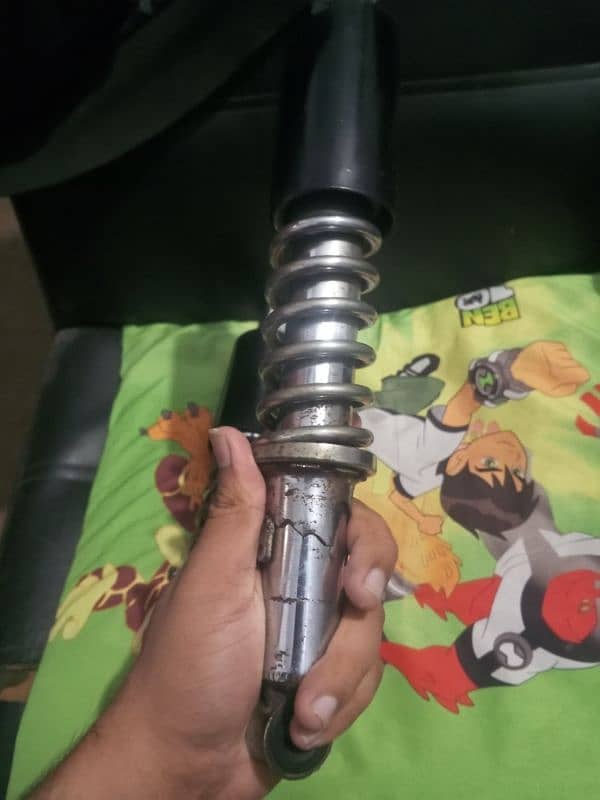 CD70 Genuine Shocks 4