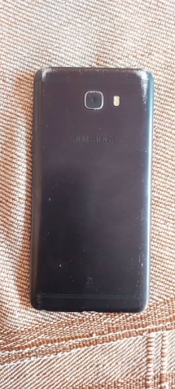 Samsung C9 pro. 6gb ram 64gb pta proif hai 1