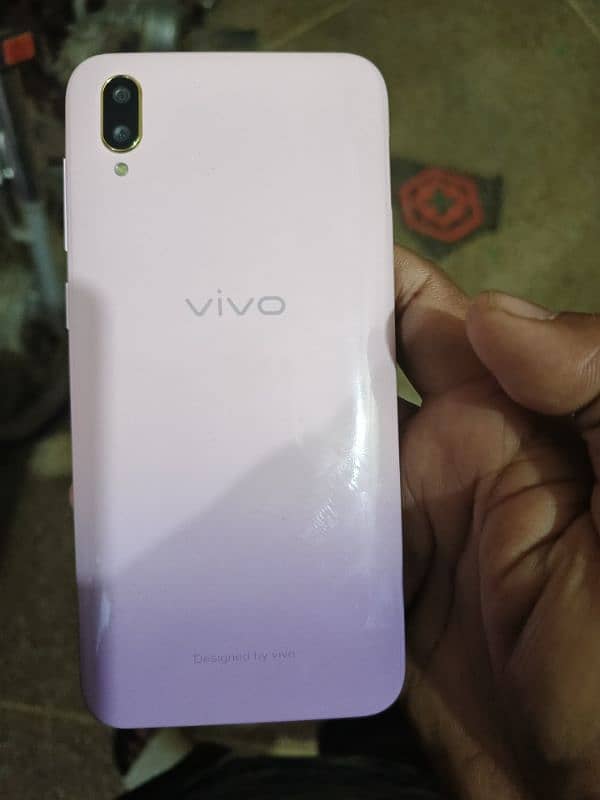 vivo y97 4/128 Gb 4