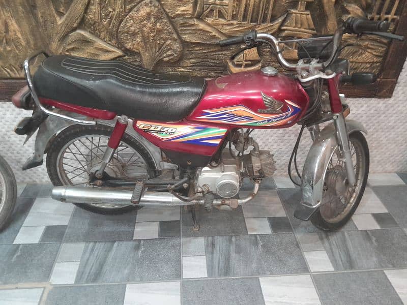 Honda CD 70 3