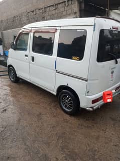 Daihatsu Hijet 2011