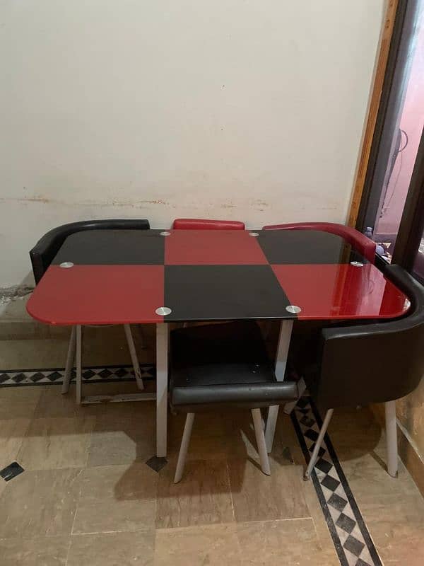 Dinning Table  6 Seater Chairs 2nd Hand 1