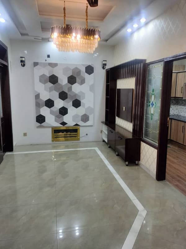 5.5 Marla Brand New House In Bahria Town For Sale 7