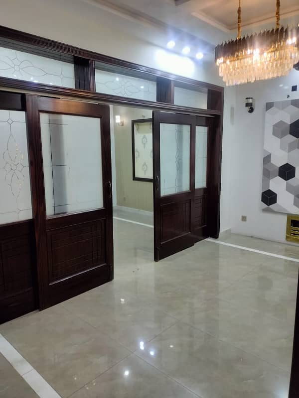 5.5 Marla Brand New House In Bahria Town For Sale 17