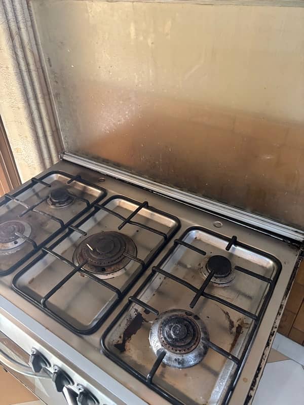 cooking stove with oven 1