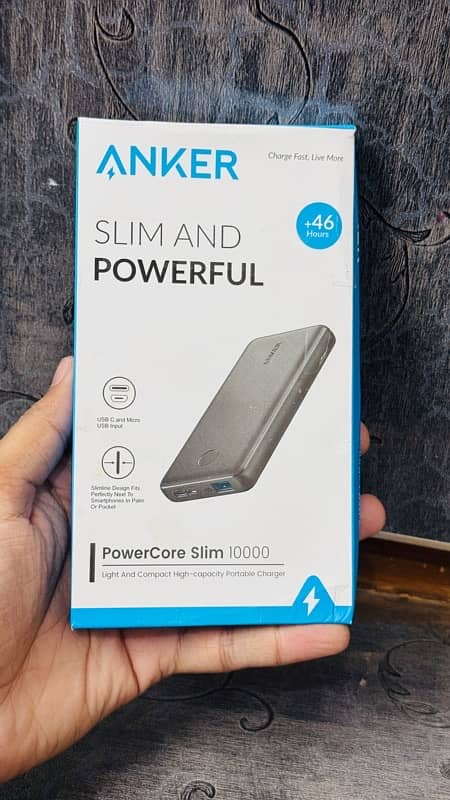 Anker powerbank (10,000 mah) 0