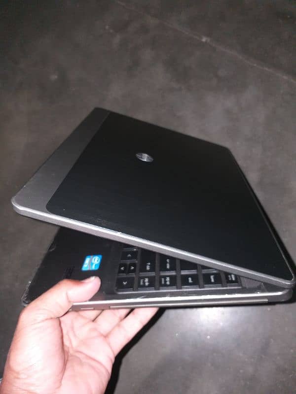 HP core i5 1