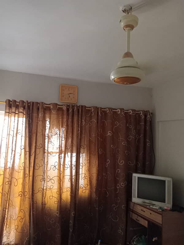 Flat In Al Shams Complex Block 19 Gulistan E Jauhar 5