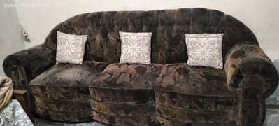 3 , 2 and 1 Seater Sofa Set. Good Condition. .