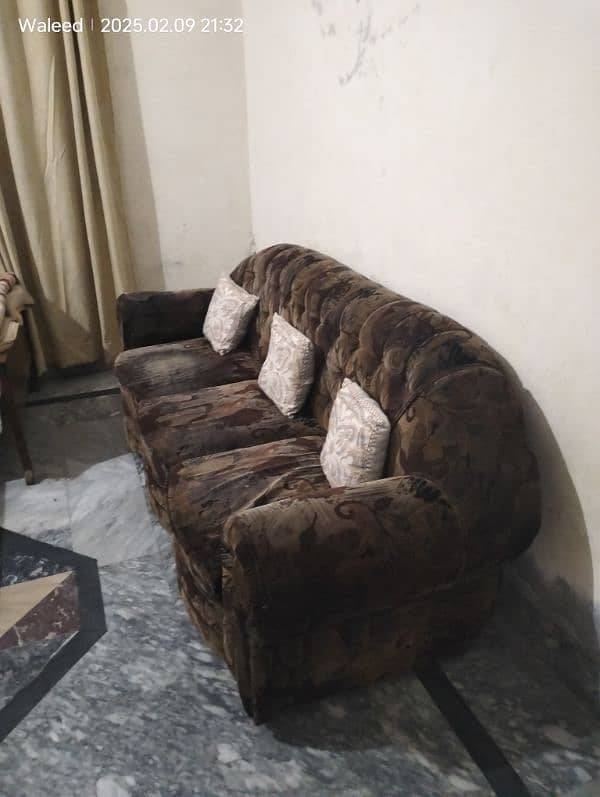 3 , 2 and 1 Seater Sofa Set. Good Condition. . 3