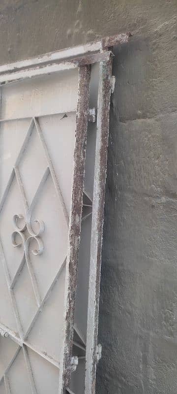 Darwaza  Door 0