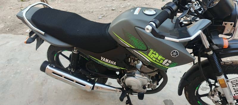 Yamaha YBRG 125 2