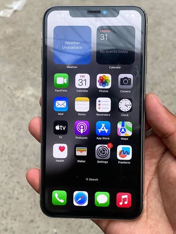 iPhone XS Max 5