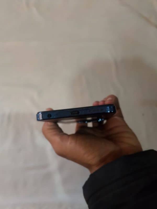 infinix hot 40i 10/10 condition 2