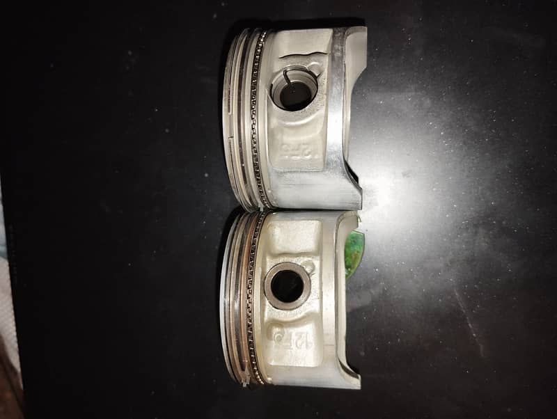 Honda 400cc piston and rings for sale 1