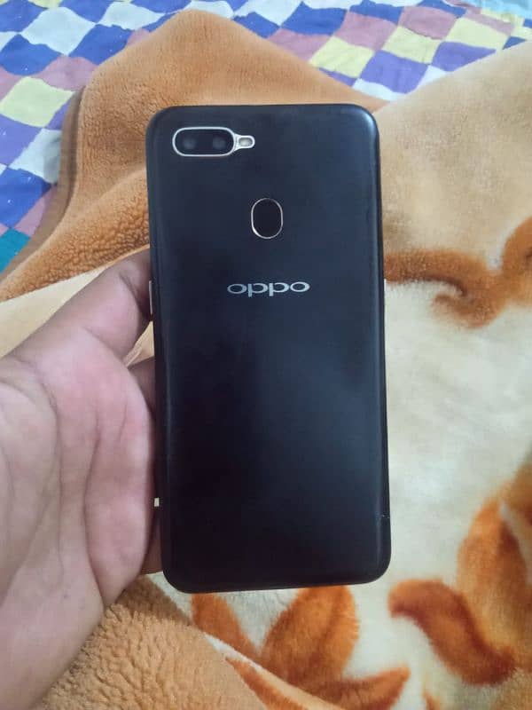 Iam selling Oppo A5s 4