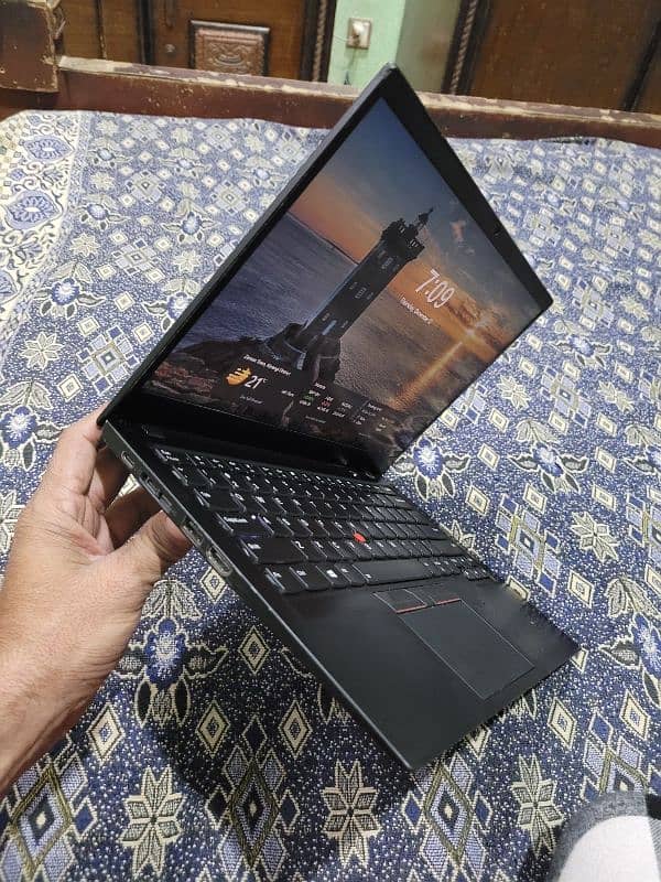 Lenovo x1 carbon 12